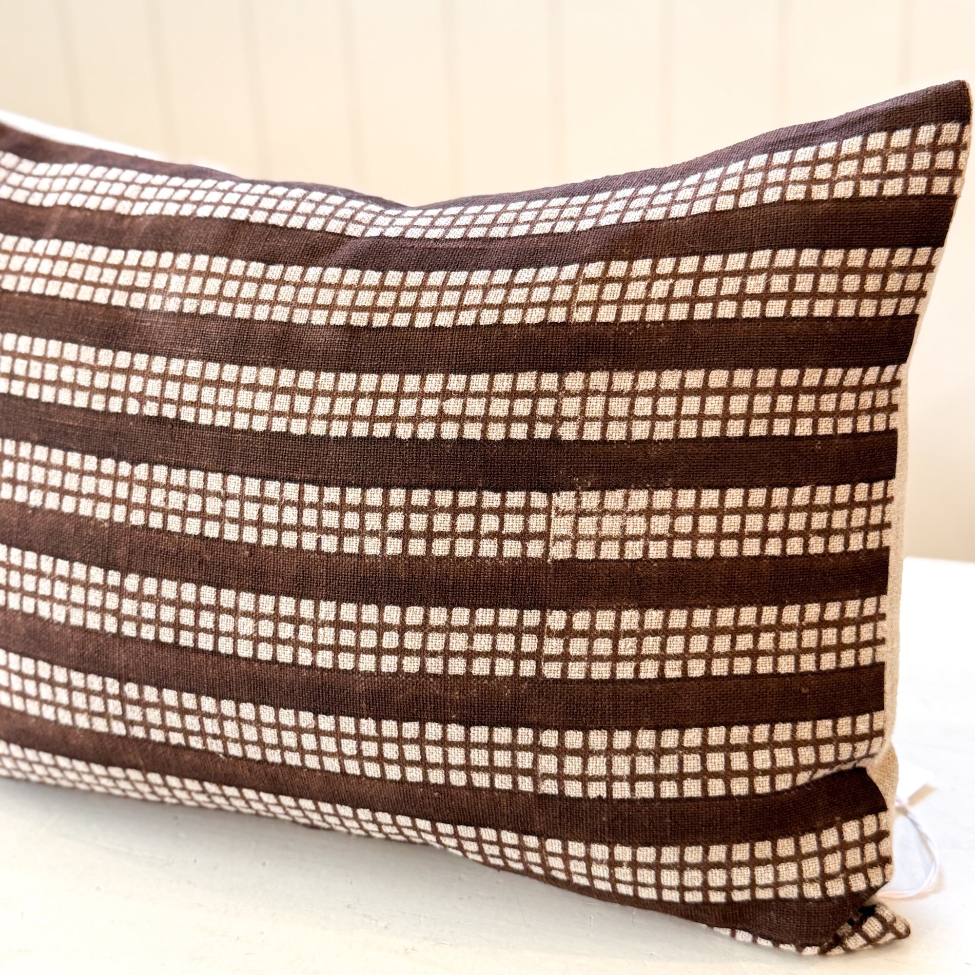 Nepsa Lumbar Pillow
