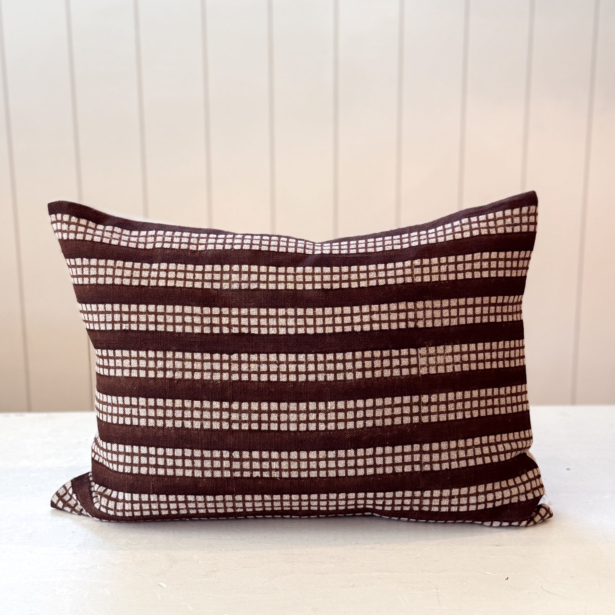Nepsa Lumbar Pillow