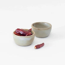Load image into Gallery viewer, Pinch Bowl | Fig
