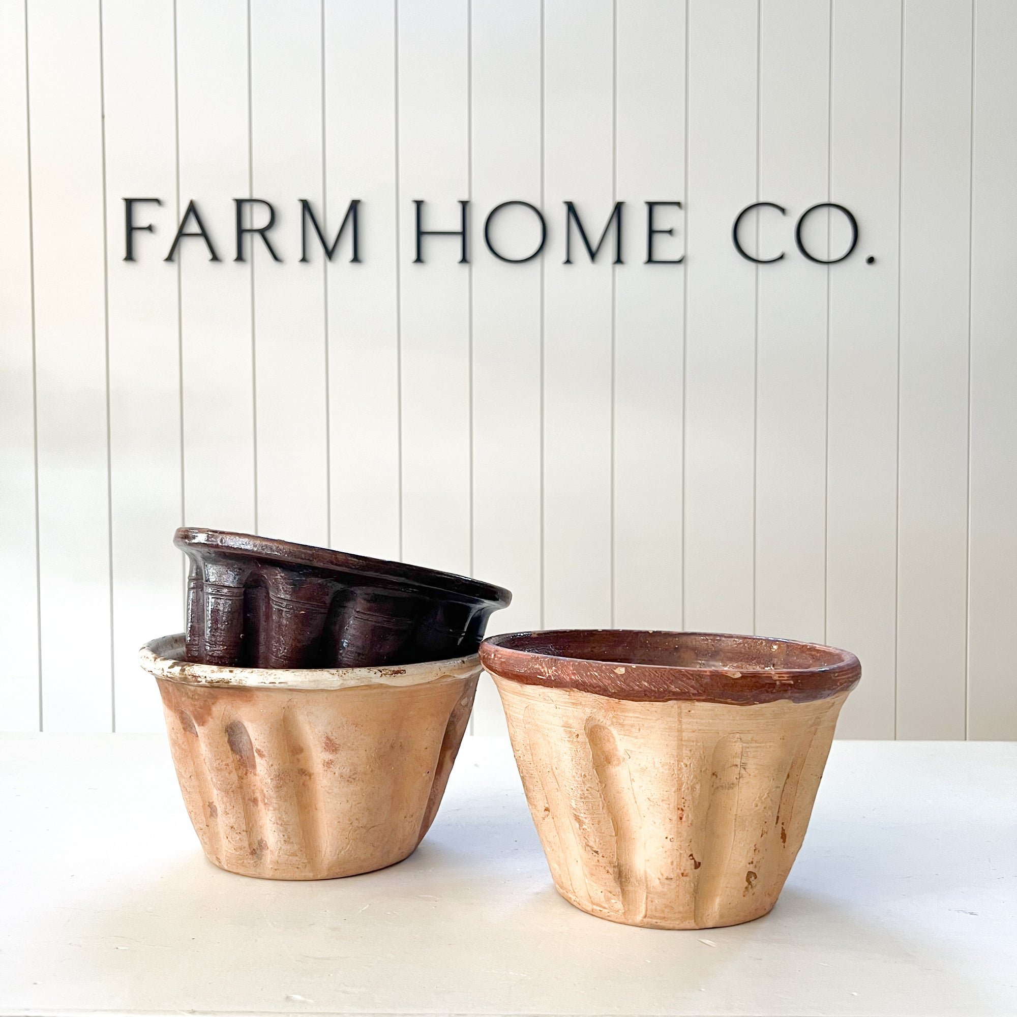 Vintage Hungarian Planters | No.11