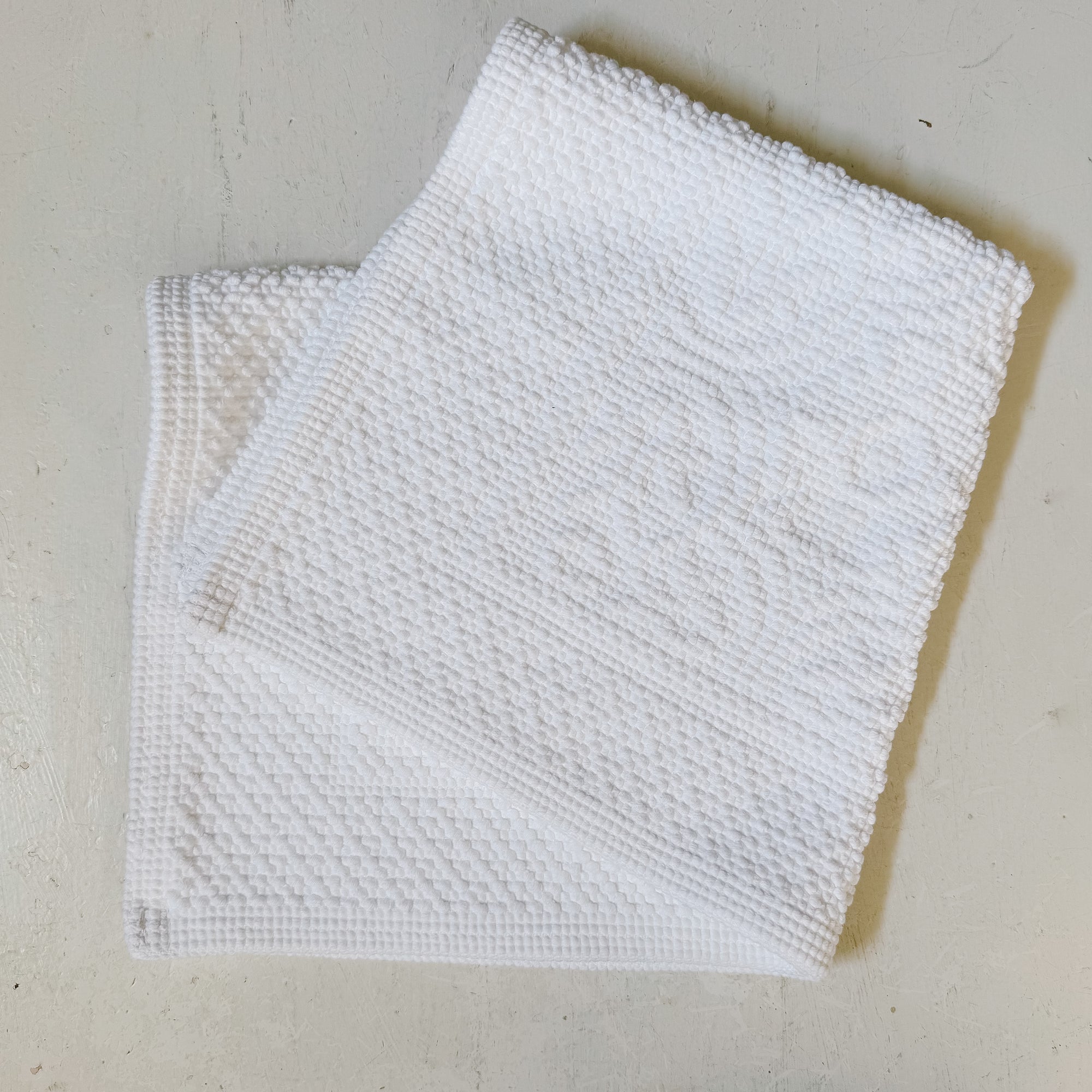 Kymi Bath Mat | Square