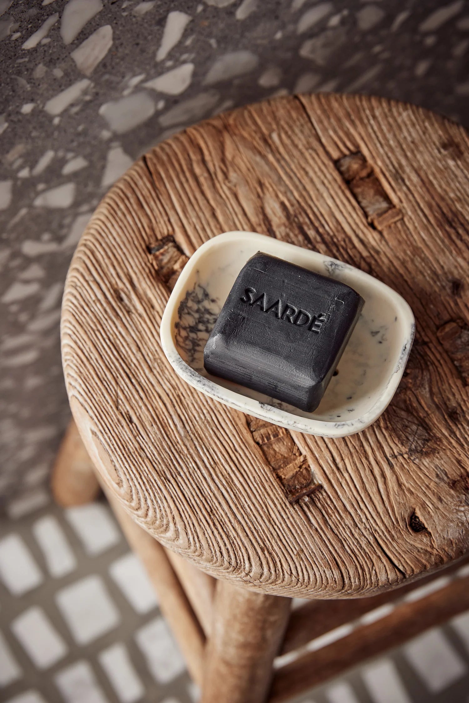 SAARDÉ Olive Oil Bar Soap | Activated Charcoal
