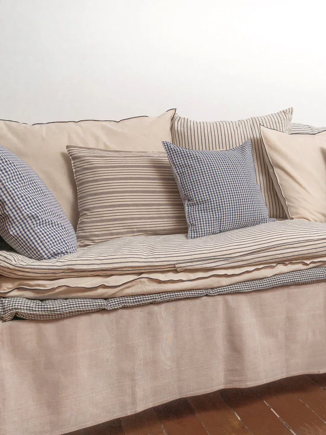 Canapé Bed Roll | Marine Heritage Stripe