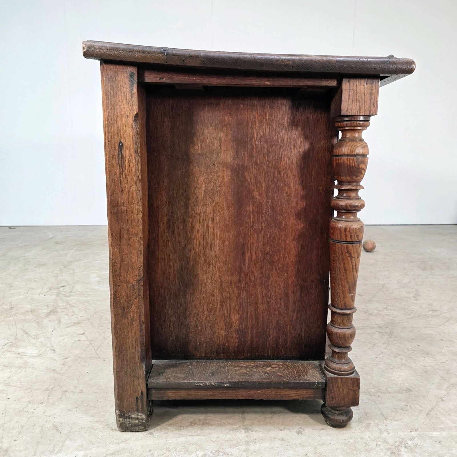 Antique Solid Oak 9-Drawer Haberdashery Chest of Drawers | France, 1900s