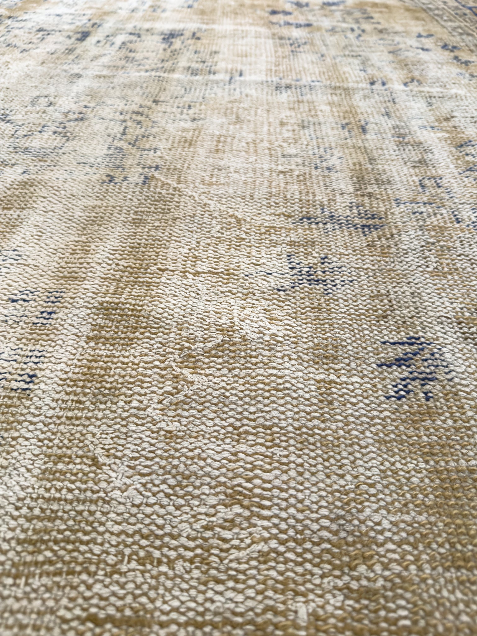 Vintage Rug | No. 266