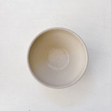 Load image into Gallery viewer, Vintage French Slip Glazed Bowls
