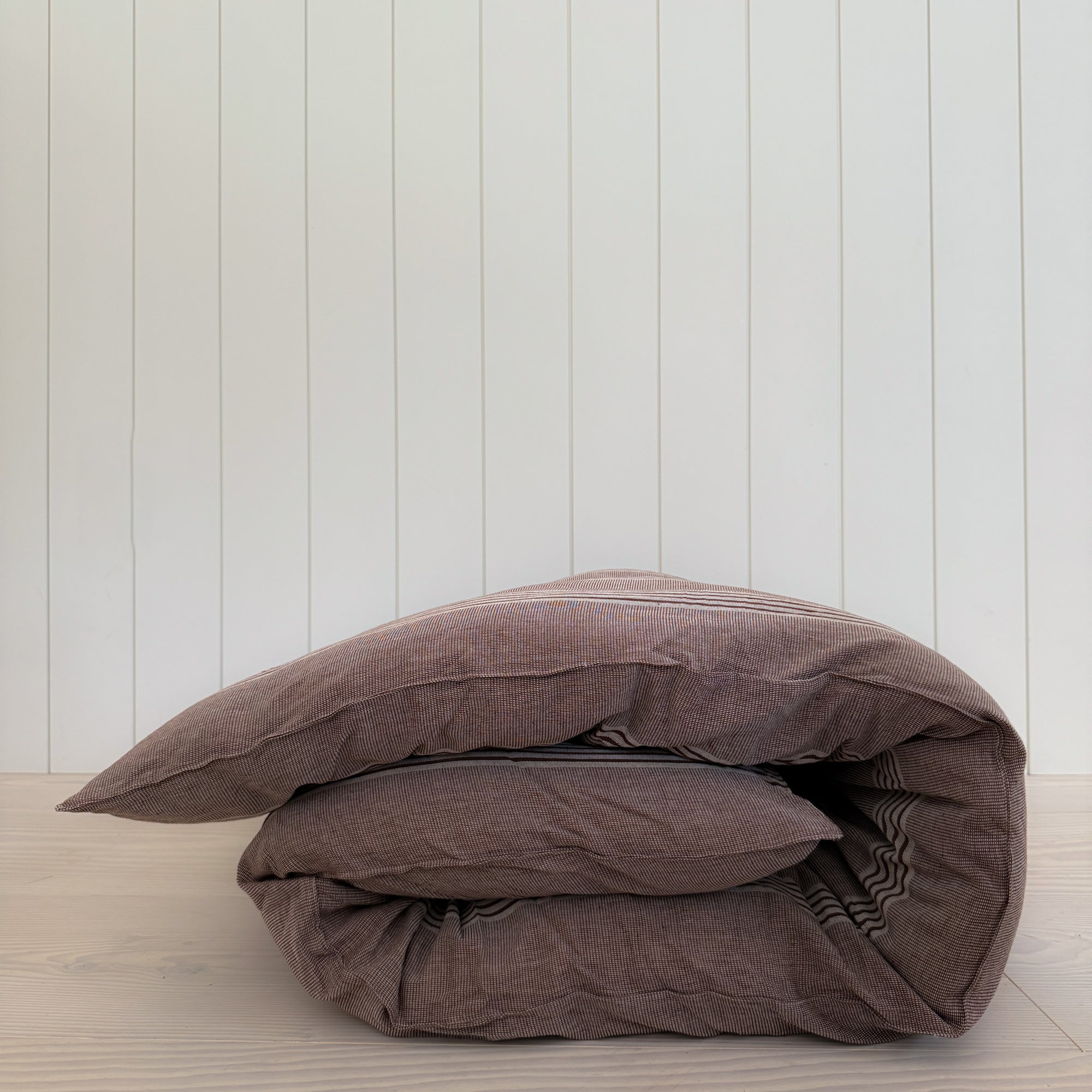 Canapé Bed Roll | Chocolate Heritage Stripe