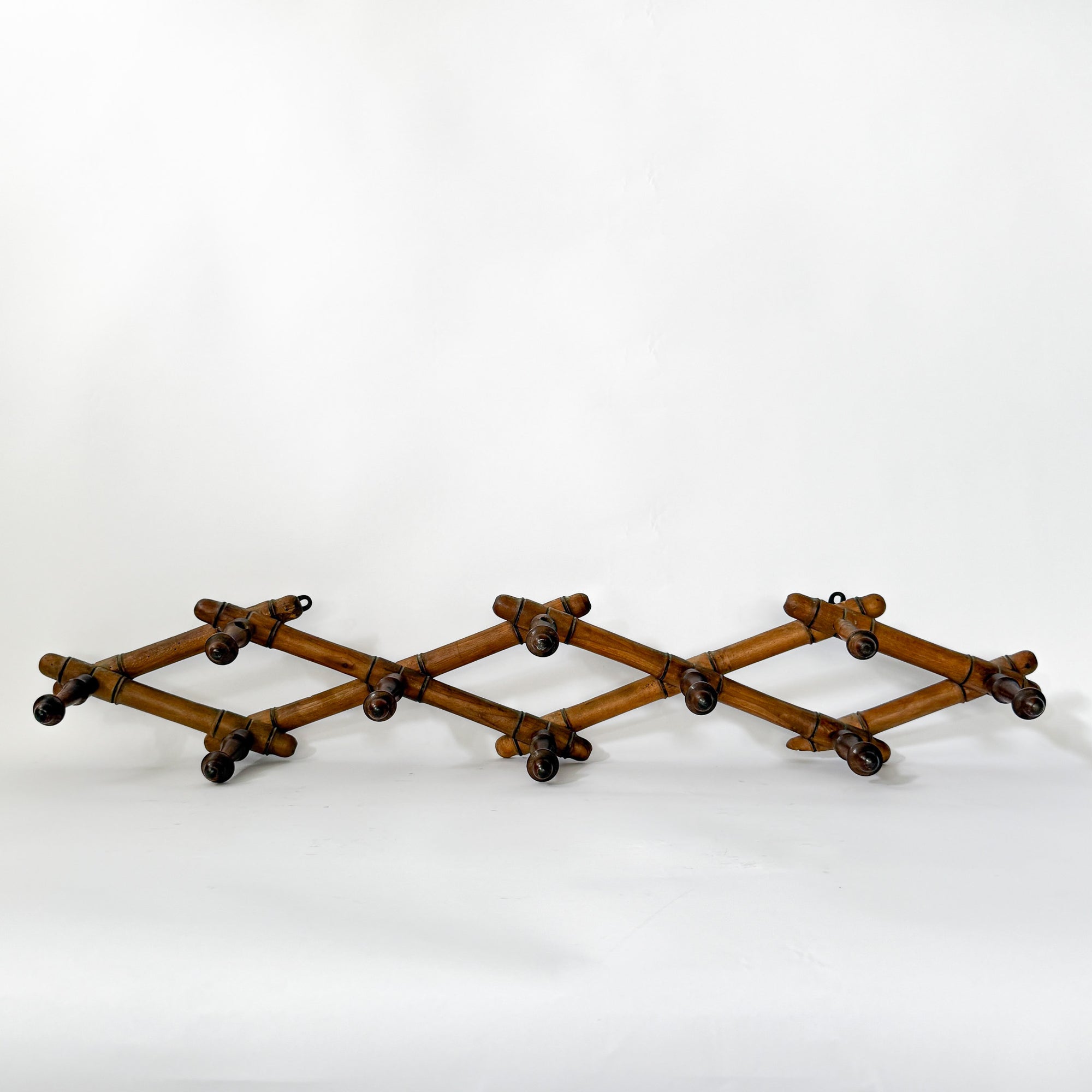 French Bamboo Accordion 10 Peg Wall Rack