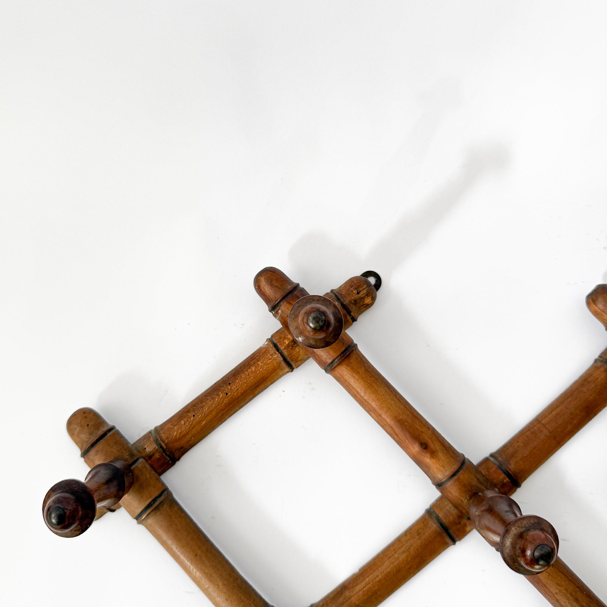 French Bamboo Accordion 10 Peg Wall Rack
