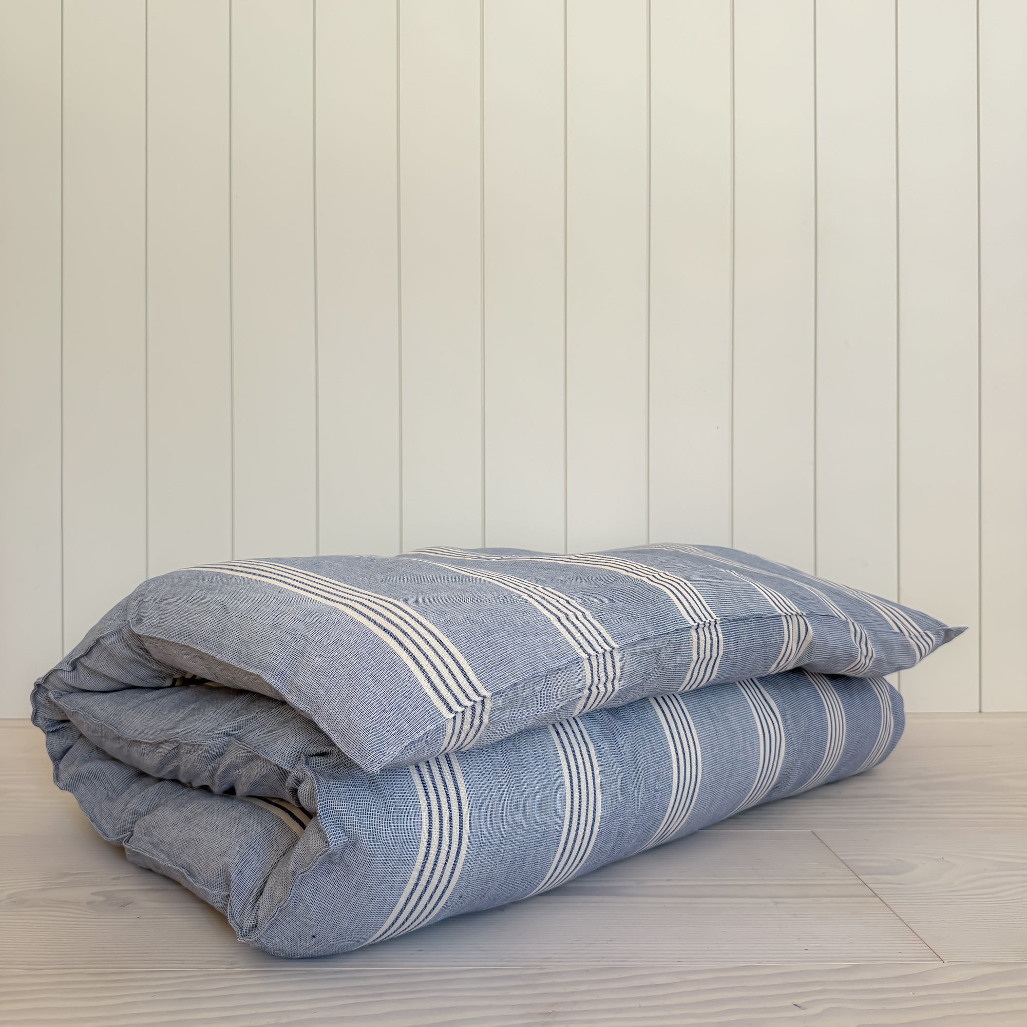 Canapé Bed Roll | Marine Heritage Stripe