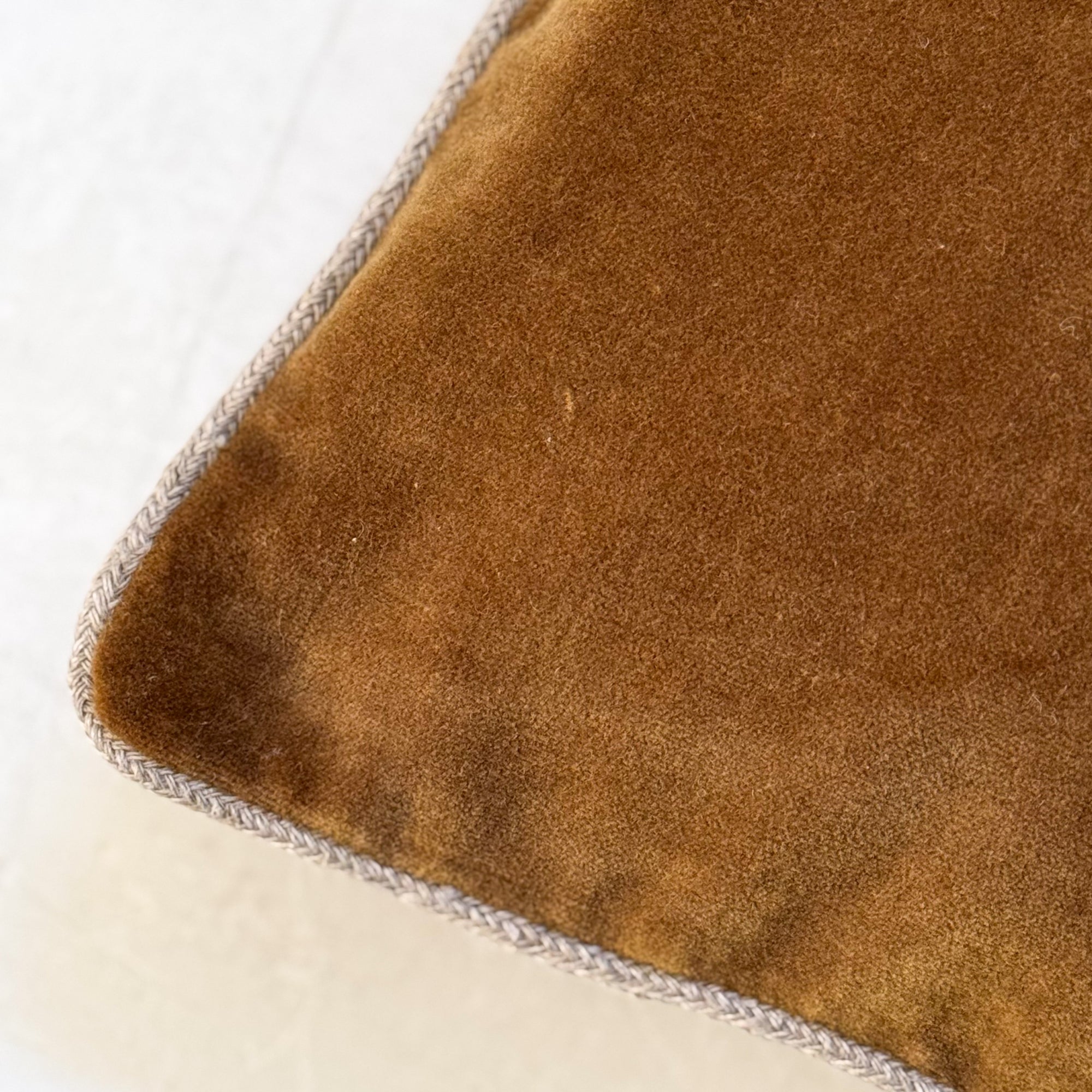 French Velvet Bed Roll