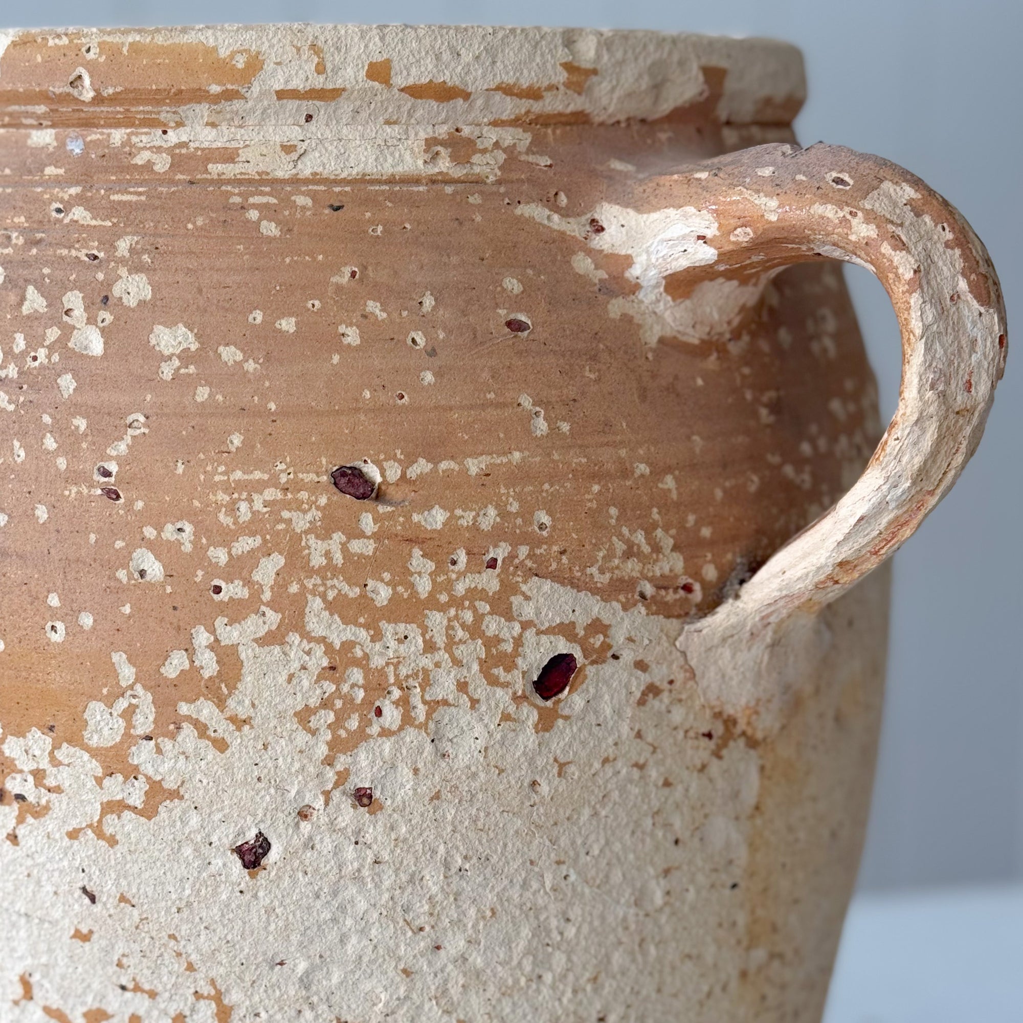 Double Handled French Vessel | No. 932