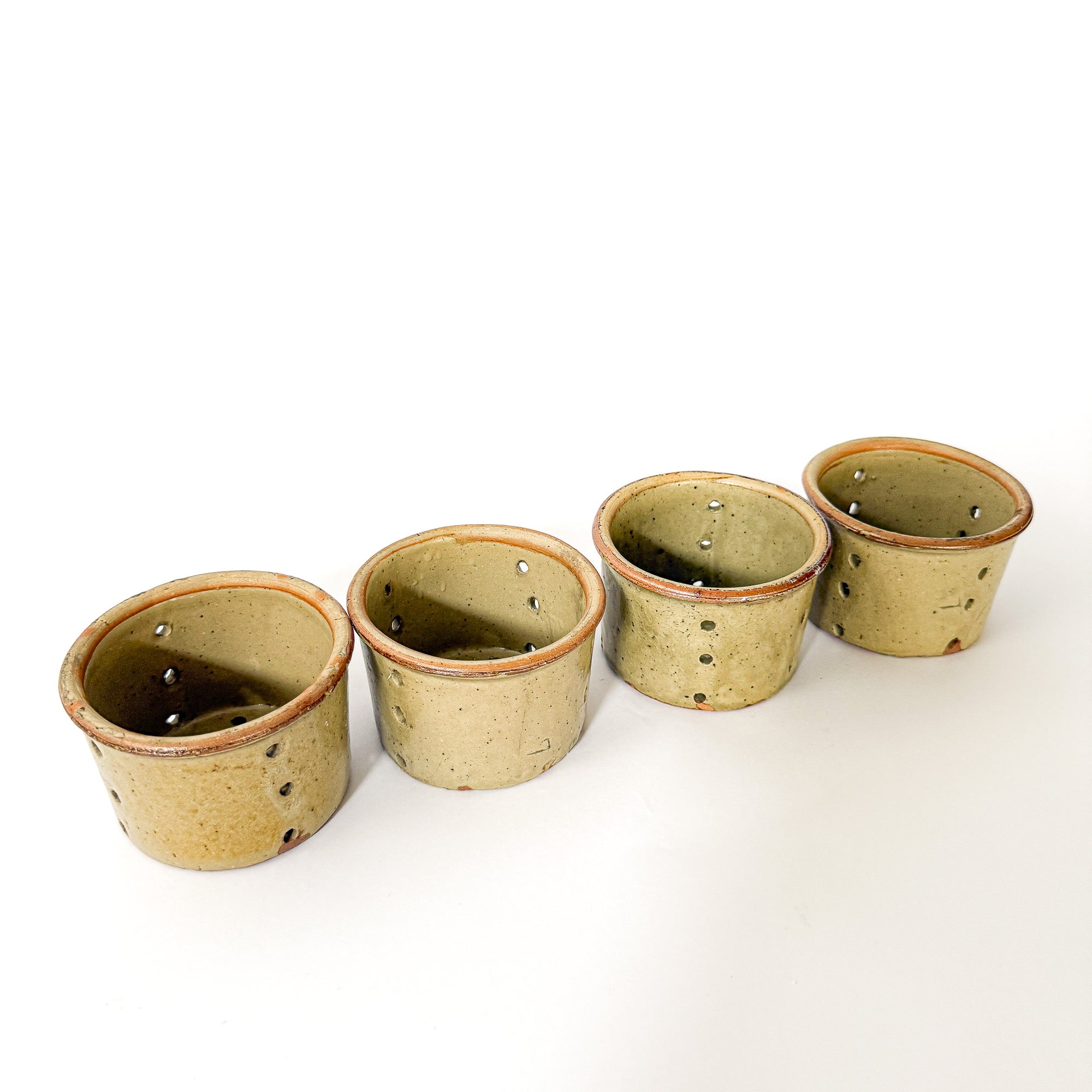Beige Faisselles with Brown Rim