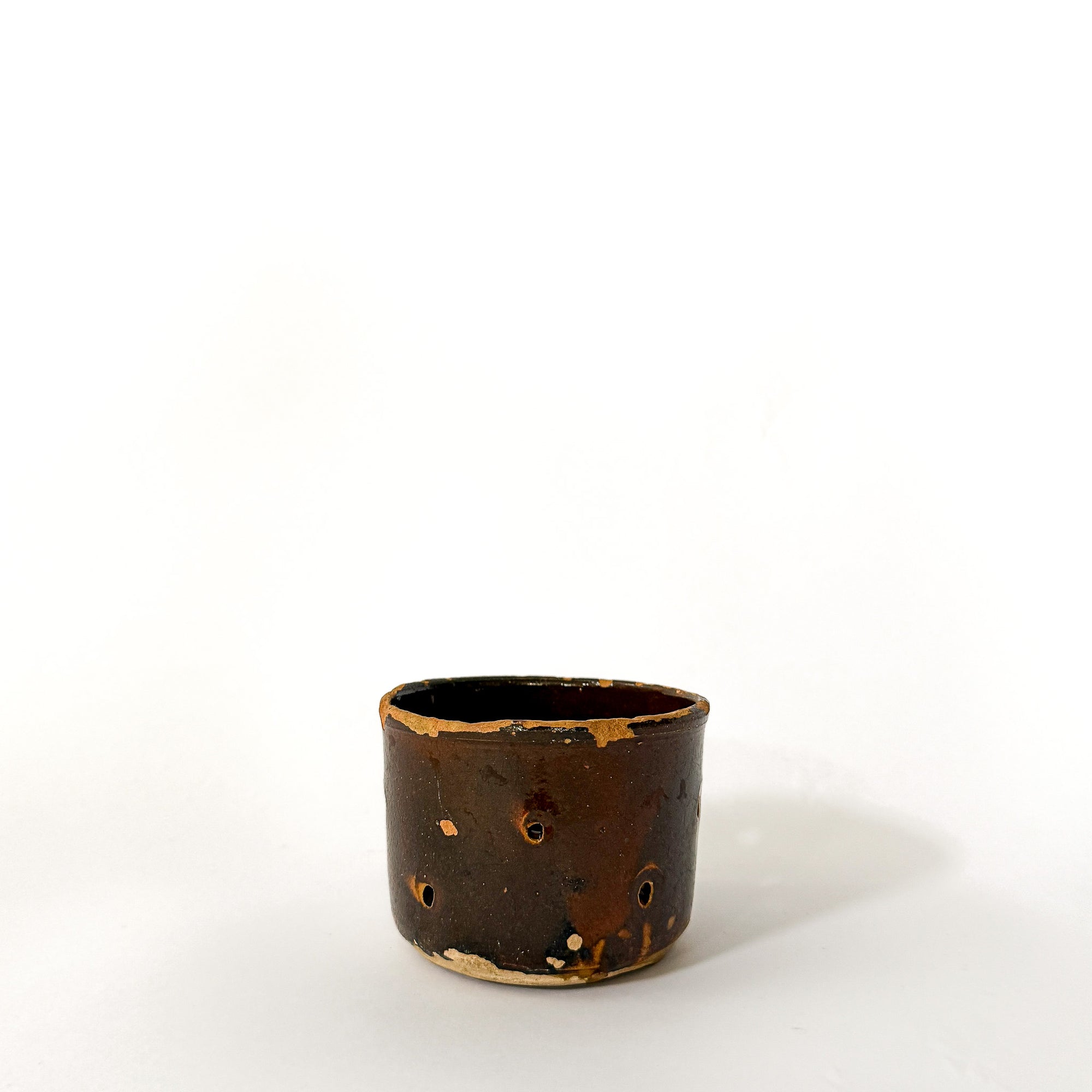 Rounded Brown Faisselles