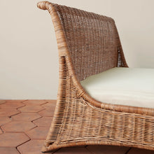 Load image into Gallery viewer, Healdsburg Wicker Day Bed

