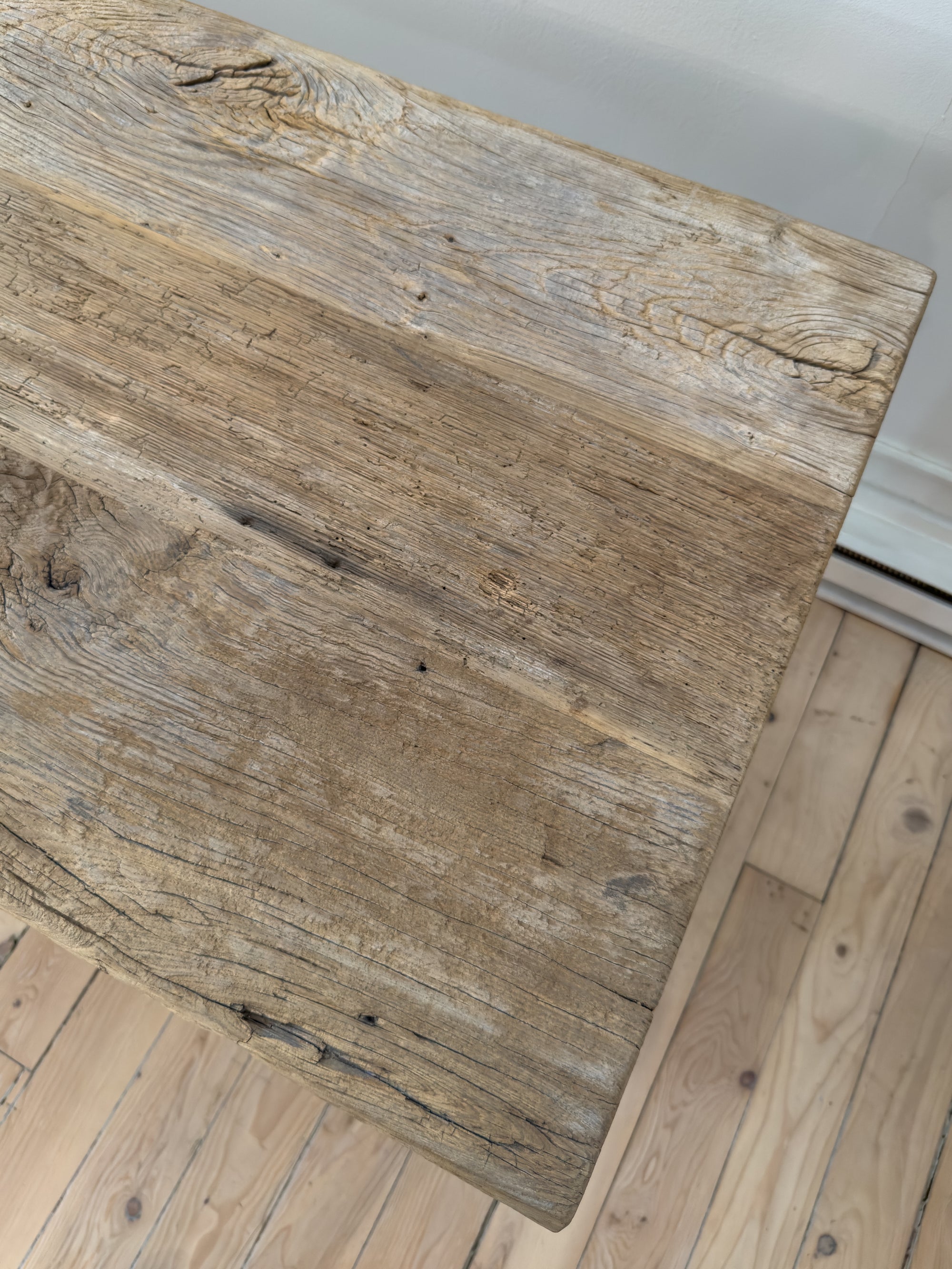 Reclaimed Mulberry Farm Table with Scalloped Apron