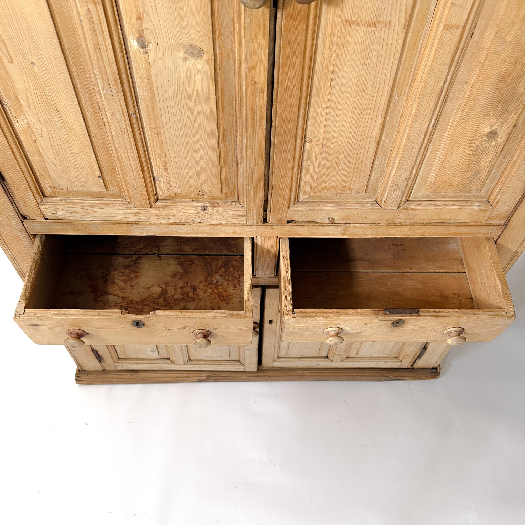 Scrubbed Pine Farmhouse Cupboard