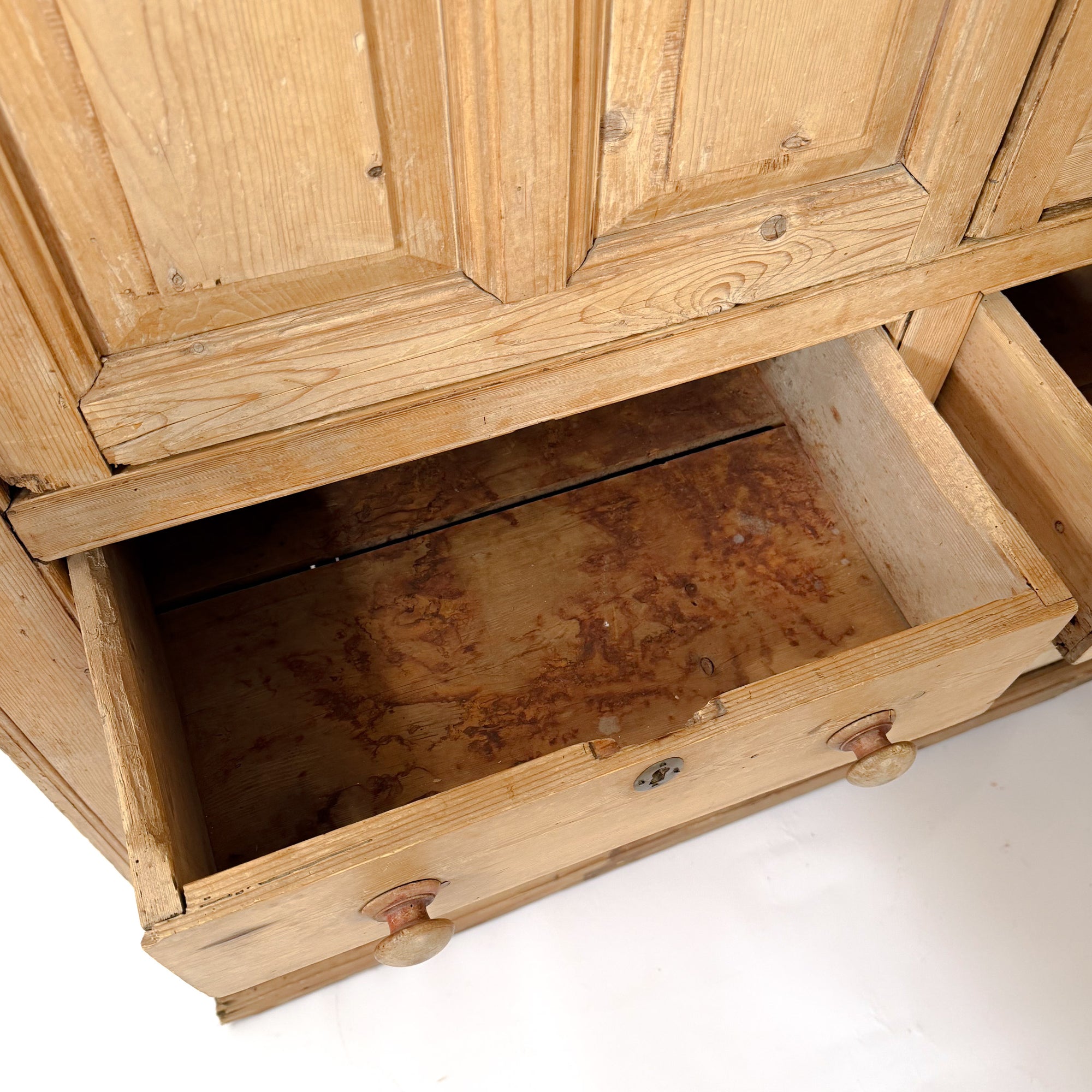 Scrubbed Pine Farmhouse Cupboard