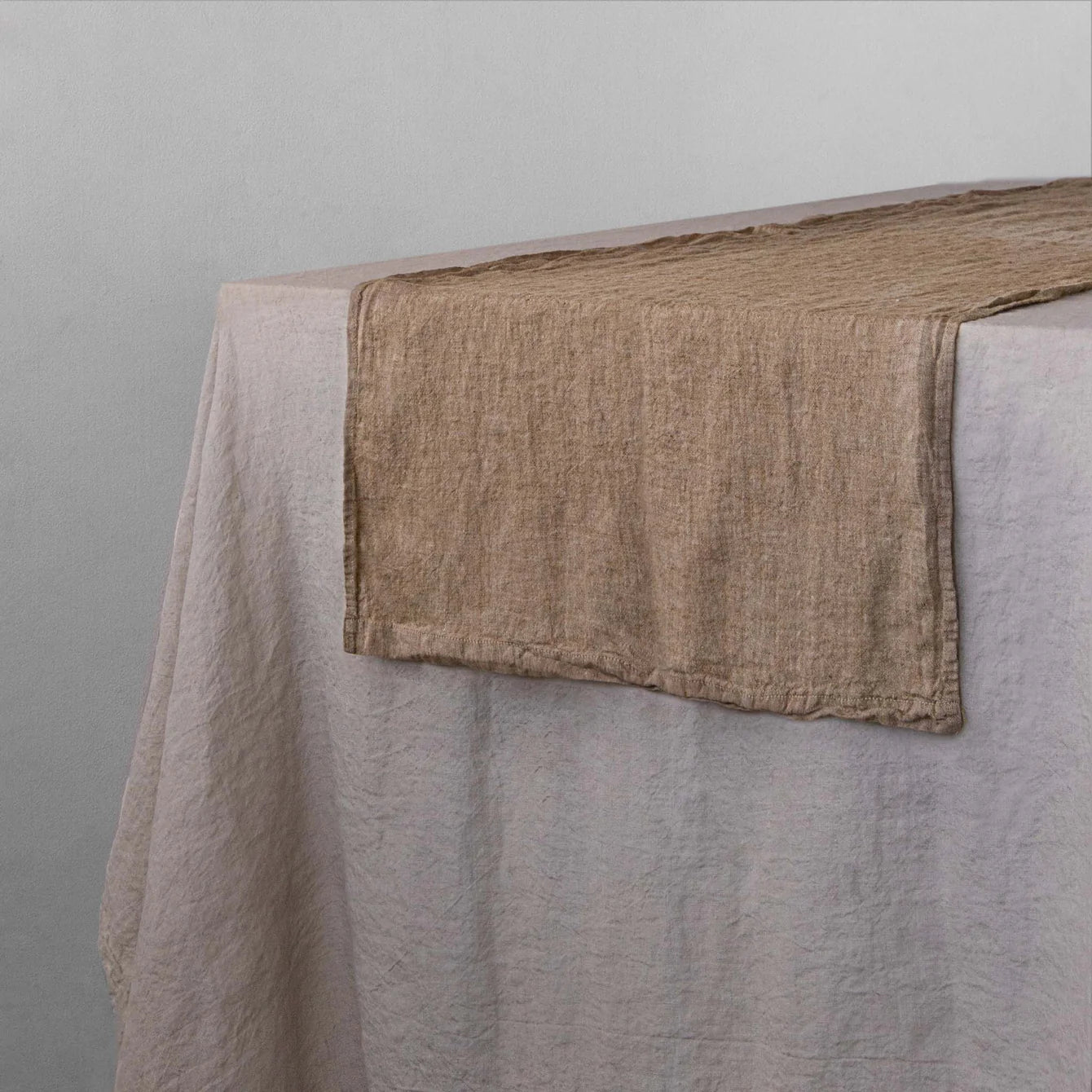 Basix Linen Table Runner