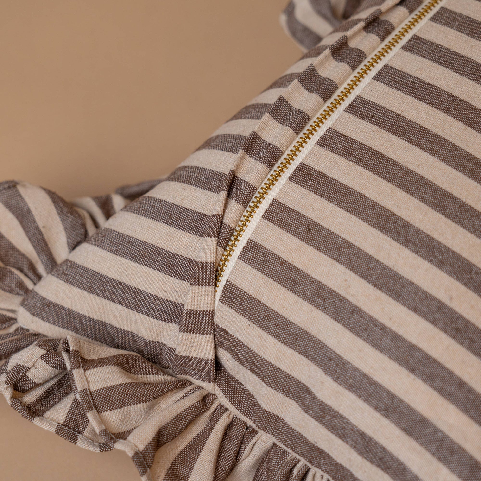 Hudson Ruffle Lumbar Pillow