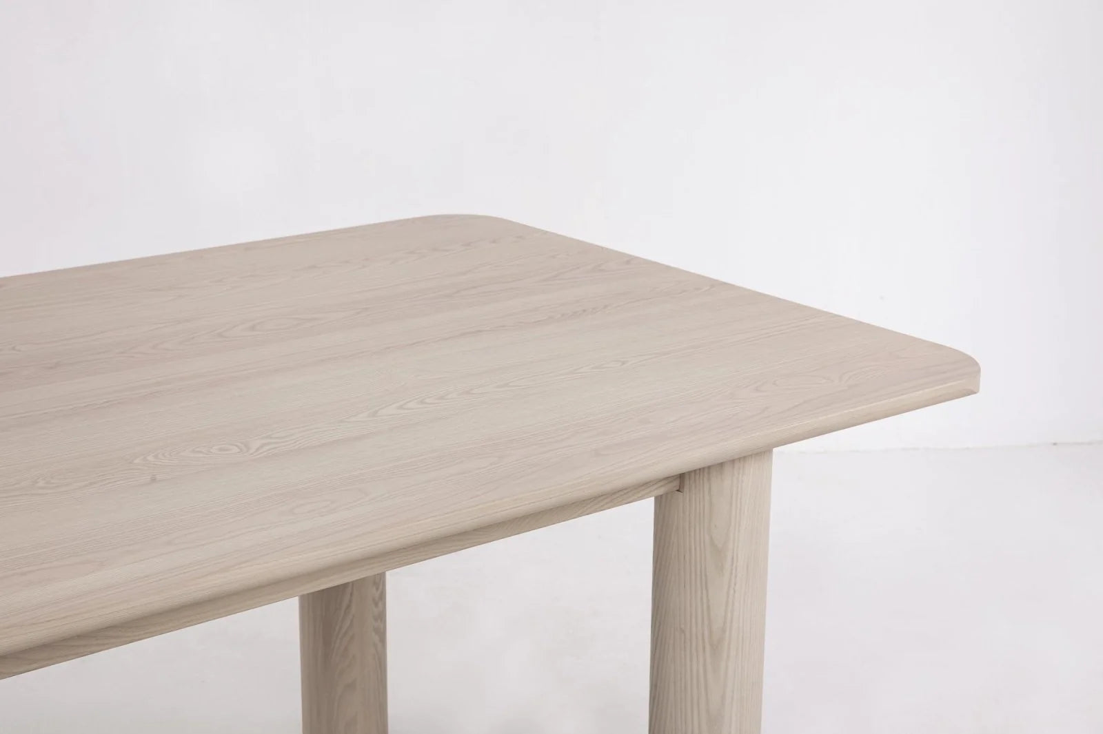 Arc Dining Table