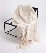 Load image into Gallery viewer, Cielo Handwoven Throw | Ivory
