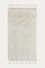 Load image into Gallery viewer, Petra Nook Rug | Blanc
