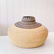 Load image into Gallery viewer, Nosere Basket No. 2 | Natural with Black Stripe Rim
