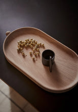 Load image into Gallery viewer, Inka Oak Oval Tray
