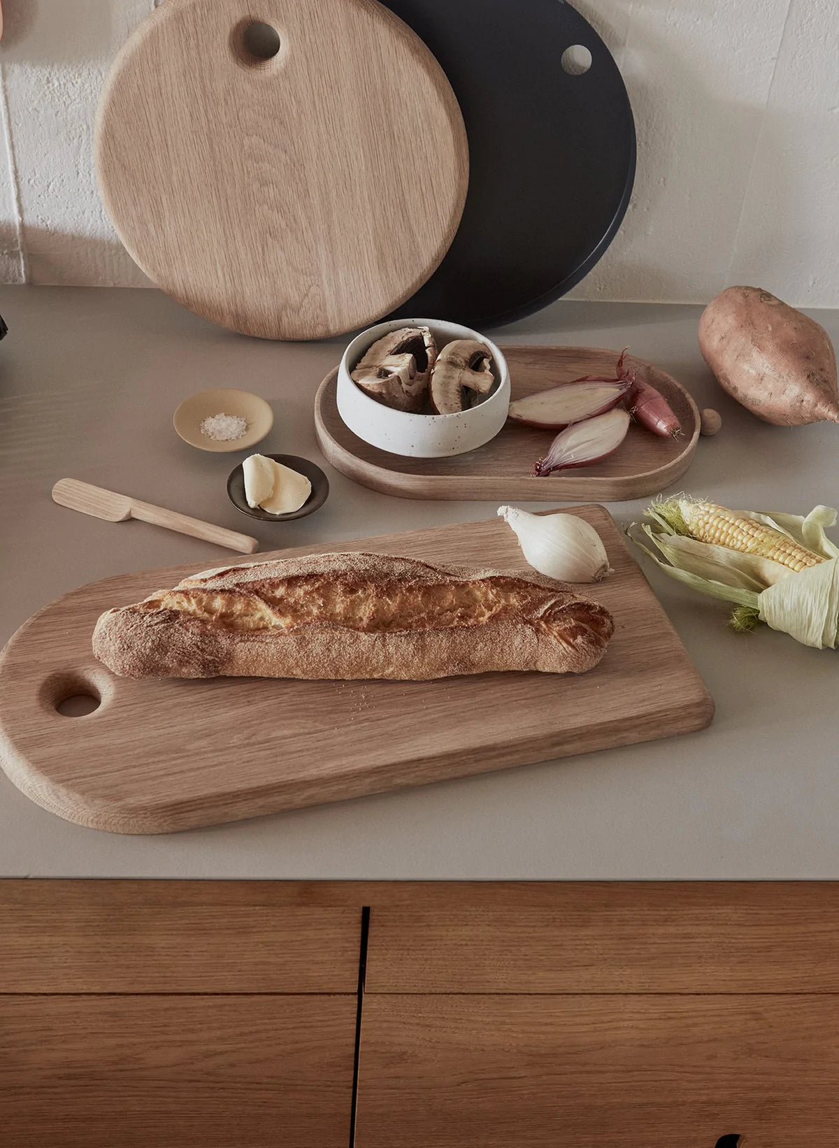 Inka Oak Oval Tray