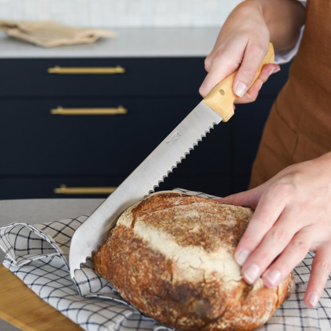 Pallarès Solsona Bread Knife | Stainless Steel Blade with Boxwood Handle
