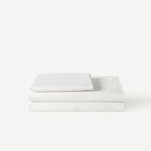 Load image into Gallery viewer, Classic Organic Cotton Sheet Set
